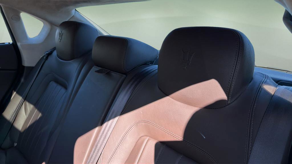 Used 2014 Maserati Quattroporte S Q4 image 23