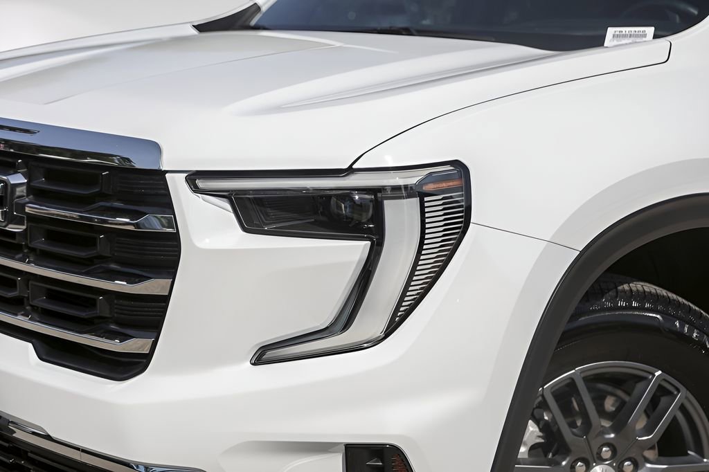 Certified 2025 GMC Acadia Elevation image 3