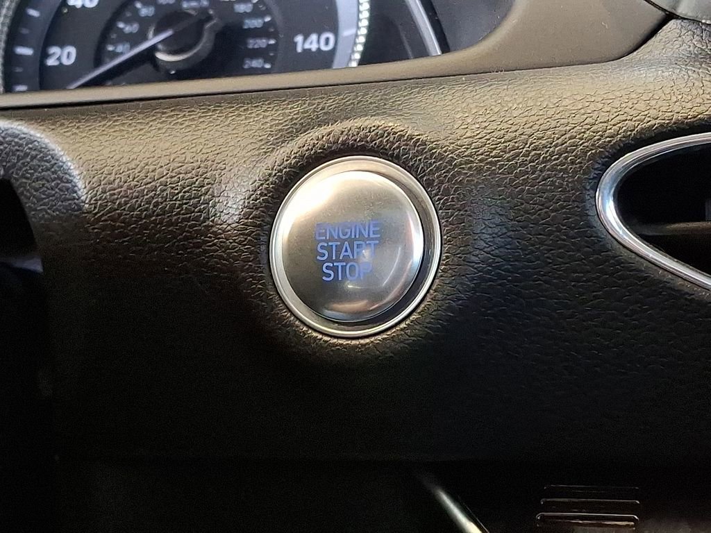 Used 2022 Hyundai Sonata SEL w/ Winter Weather Package image 22