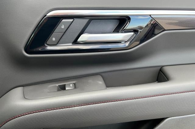 New 2026 Chevrolet Suburban RST w/ Advanced Technology Package AWD/4WD image 20