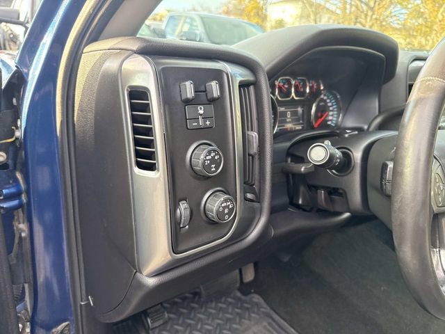 Used 2016 Chevrolet Silverado 1500 LT w/ All Star Edition image 28