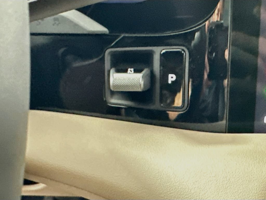 New 2026 Porsche Taycan AWD/4WD image 18