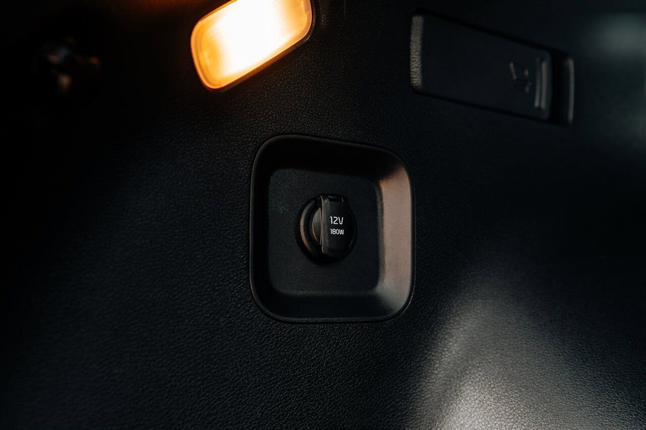 Used 2025 Kia Sportage X-Line image 38