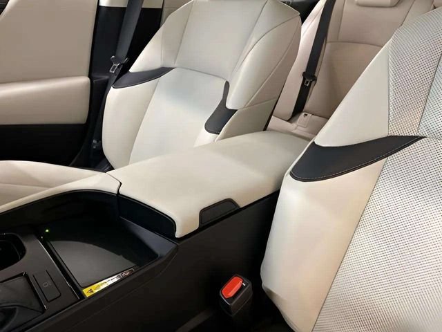 Used 2025 Lexus ES 350 w/ Premium Package FWD image 59