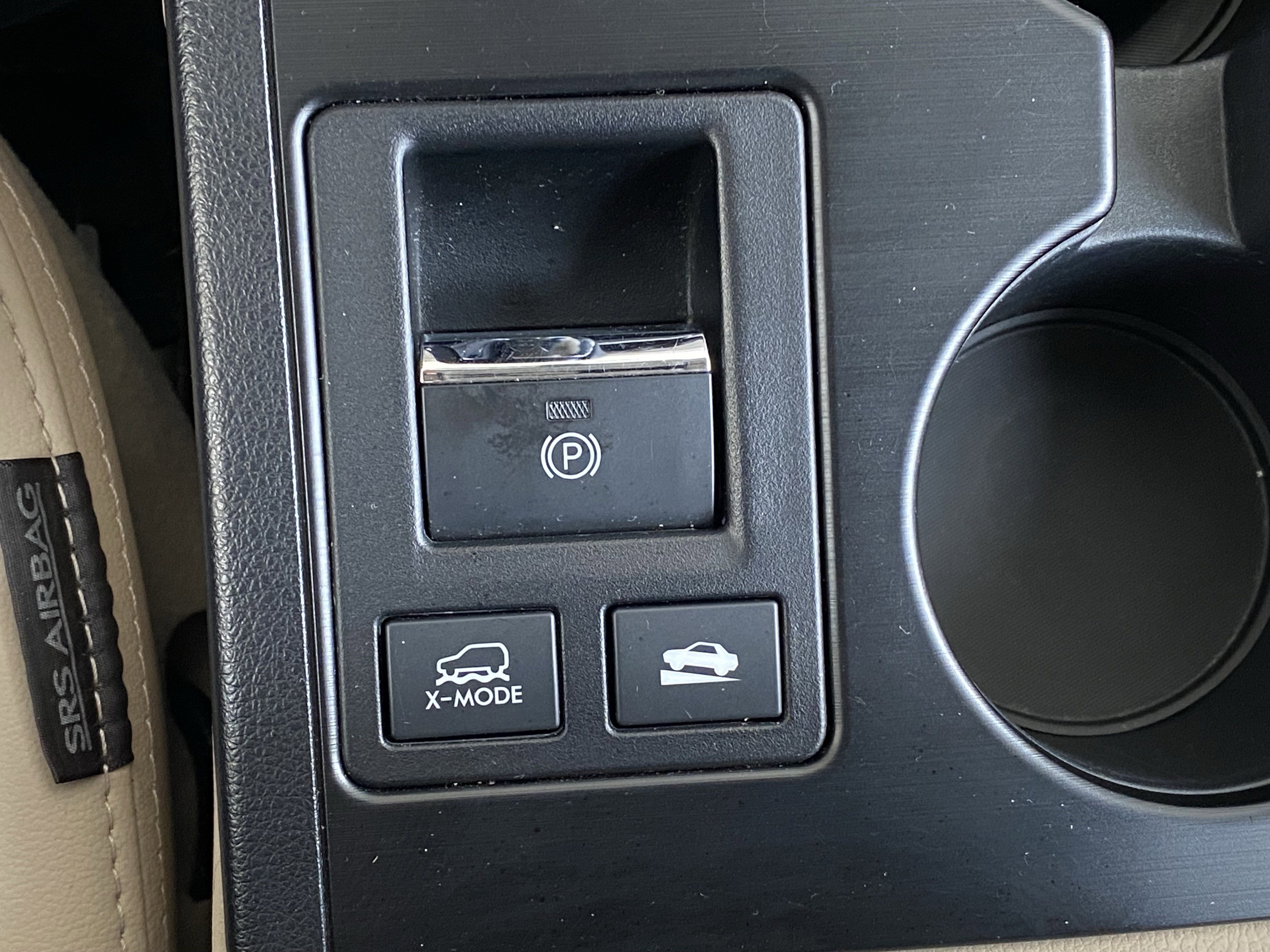 Used 2018 Subaru Outback 3.6R Limited AWD/4WD image 39