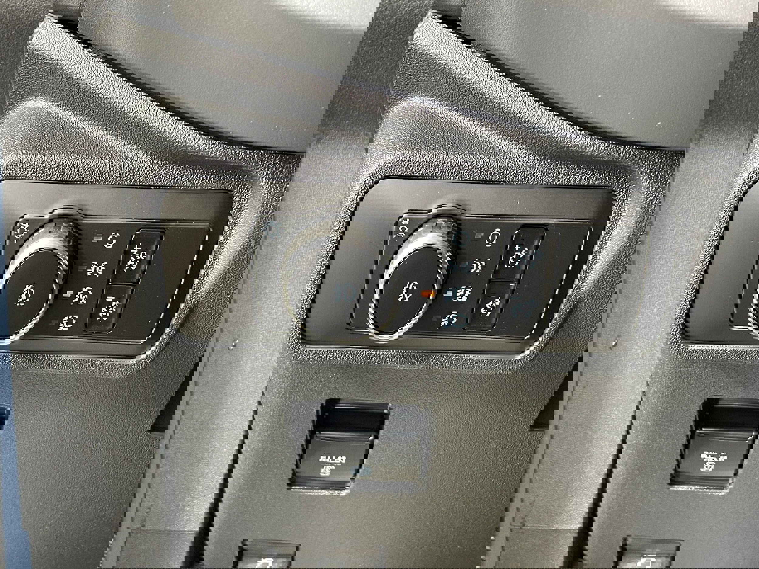 New 2025 Ford Bronco Badlands image 12