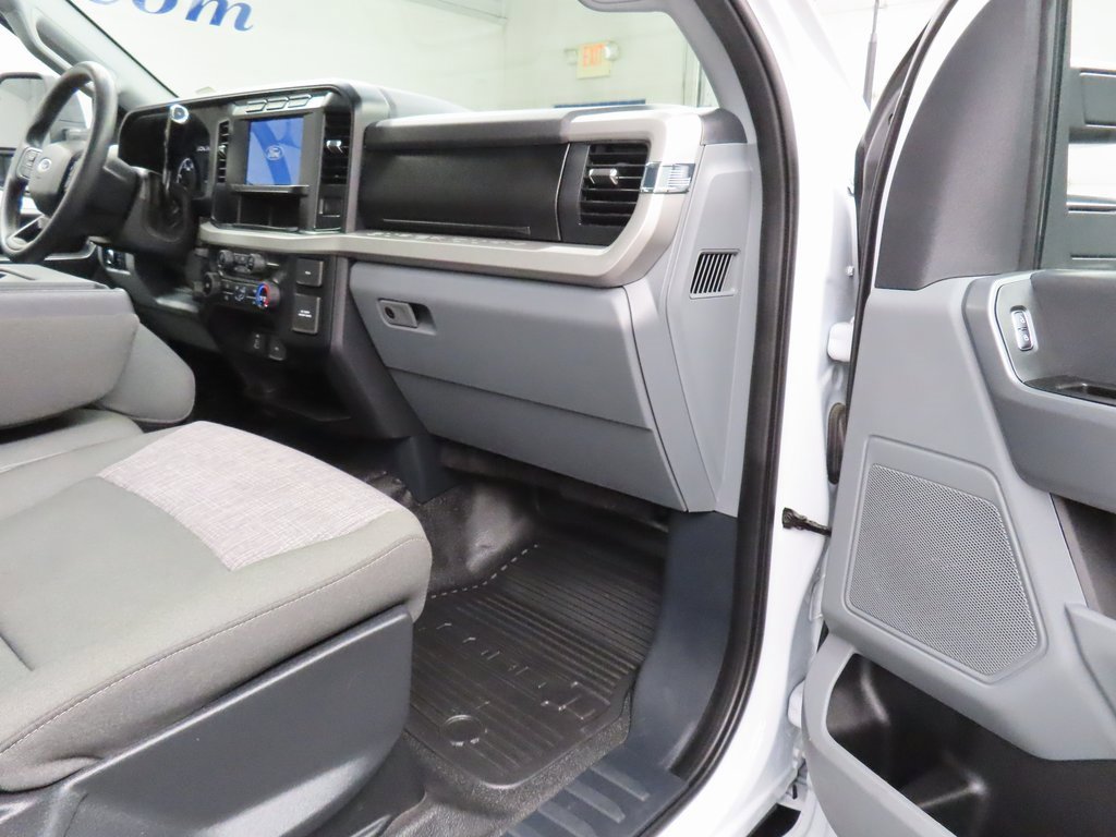 Used 2024 Ford F350 XLT image 26