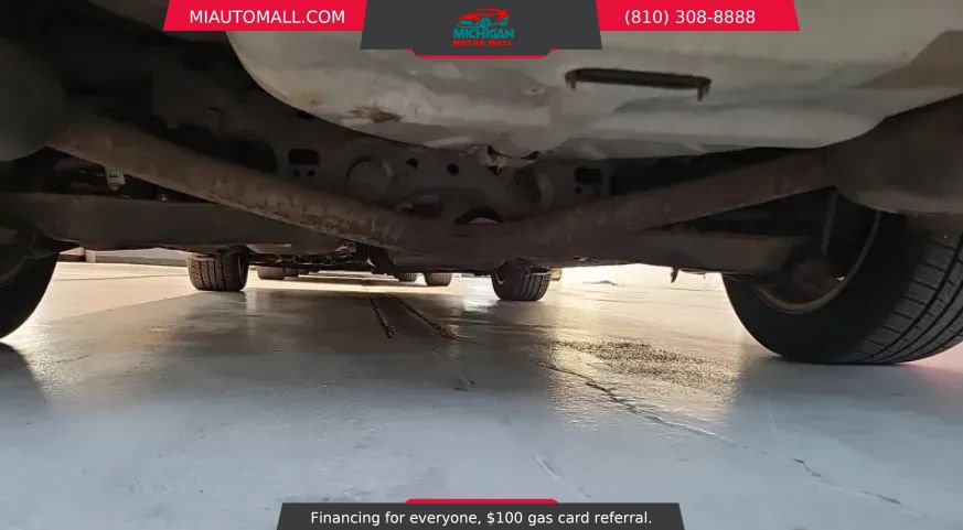 Used 2015 Ford Taurus SE image 12