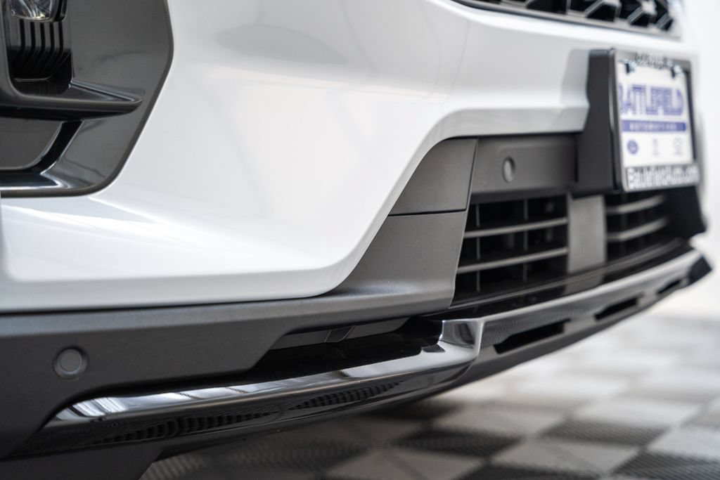 New 2026 Ford Explorer ST-Line AWD/4WD image 16