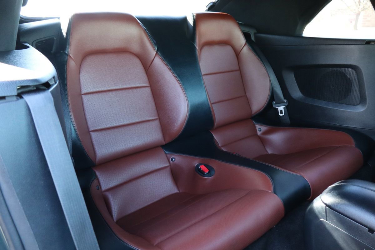 Used 2015 Ford Mustang GT Premium w/ Equipment Group 401A RWD image 21