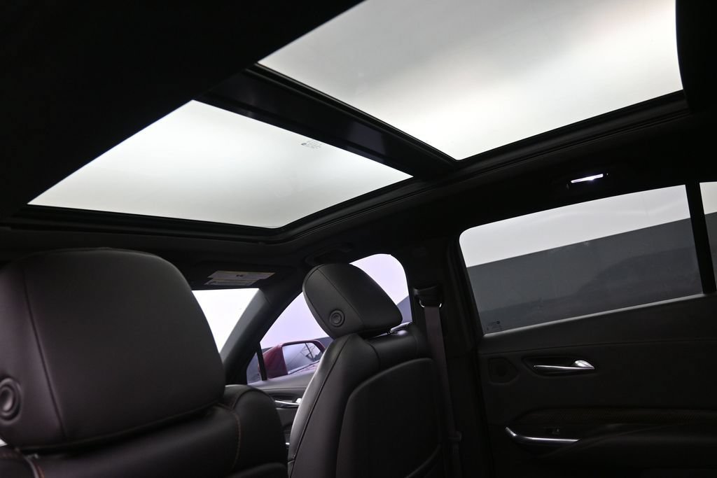 Used 2019 Cadillac XT4 Sport FWD image 25