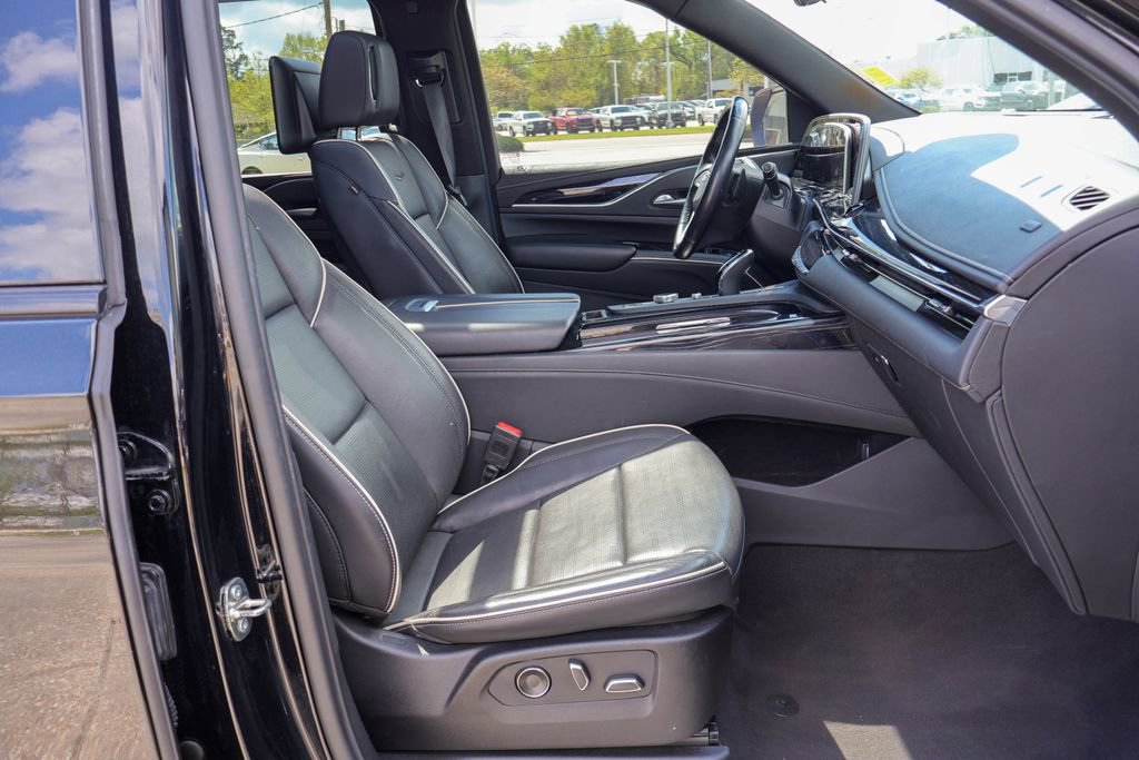 Used 2023 Cadillac Escalade Sport image 8
