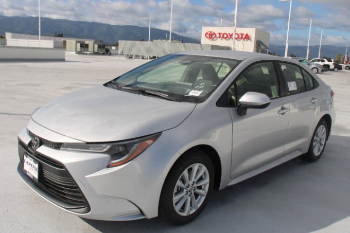 New 2026 Toyota Corolla LE image 6