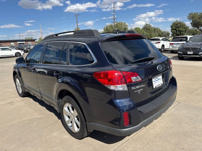 Used 2013 Subaru Outback 2.5i Limited image 5