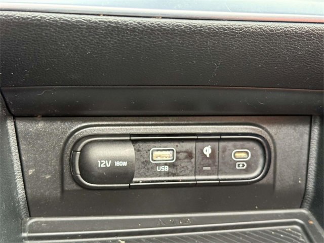 Used 2023 Kia Sportage SX image 24