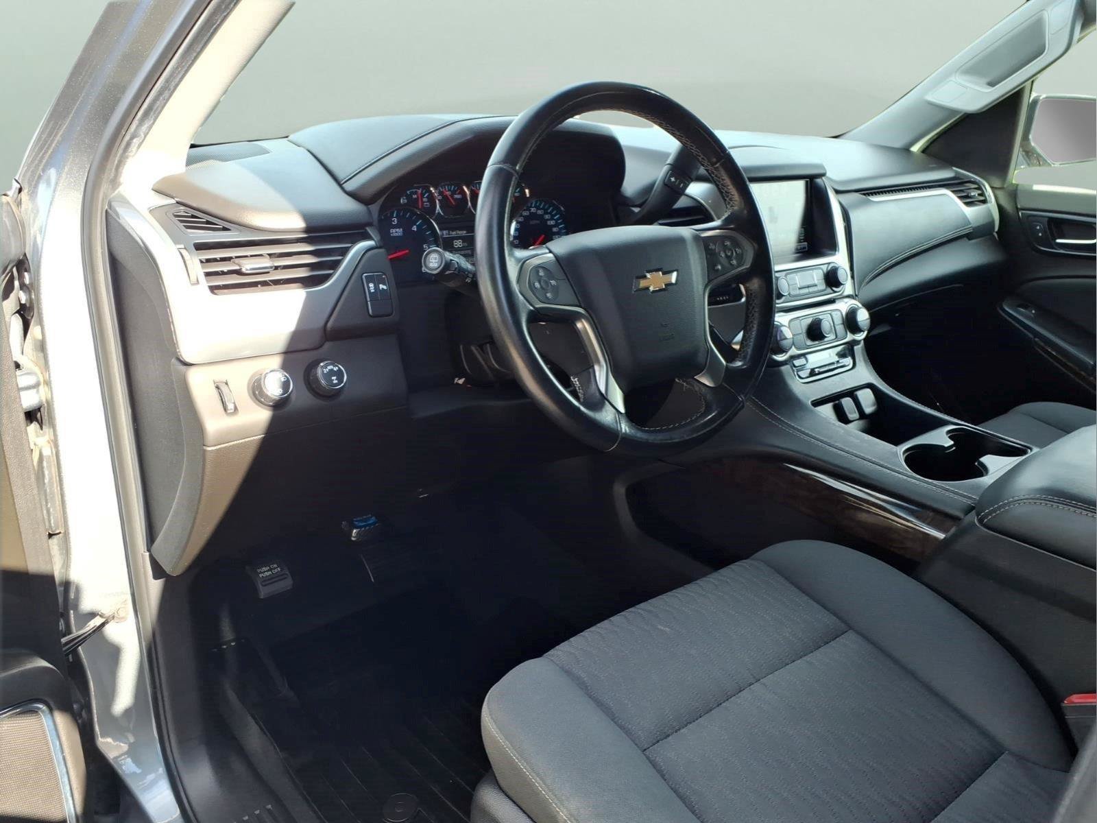 Used 2019 Chevrolet Tahoe LS AWD/4WD image 23