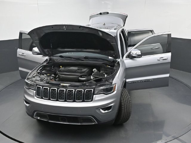 Used 2021 Jeep Grand Cherokee Limited w/ Luxury Group II AWD/4WD image 45