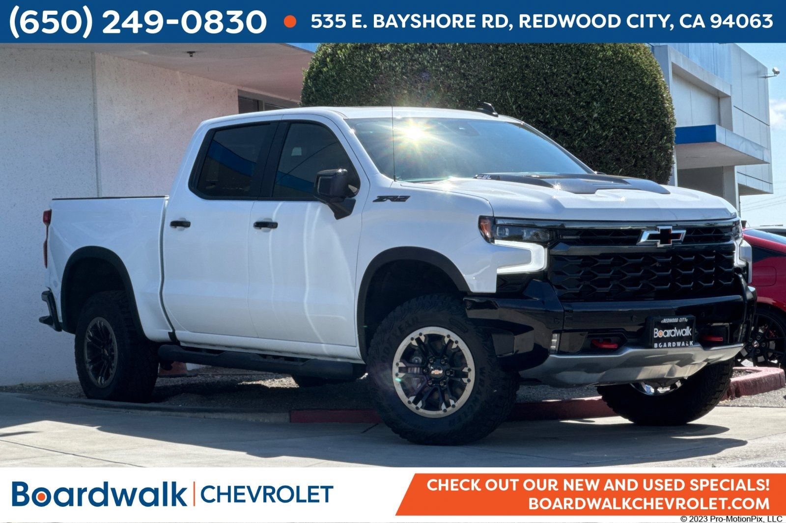 New 2026 Chevrolet Silverado 1500 ZR2 w/ LPO, Dark Essentials Package