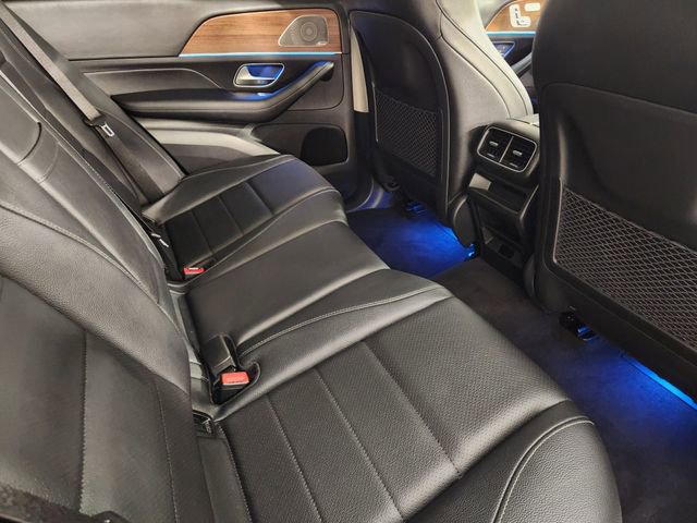 Used 2024 Mercedes-Benz GLE 350 4MATIC w/ Winter Package image 32