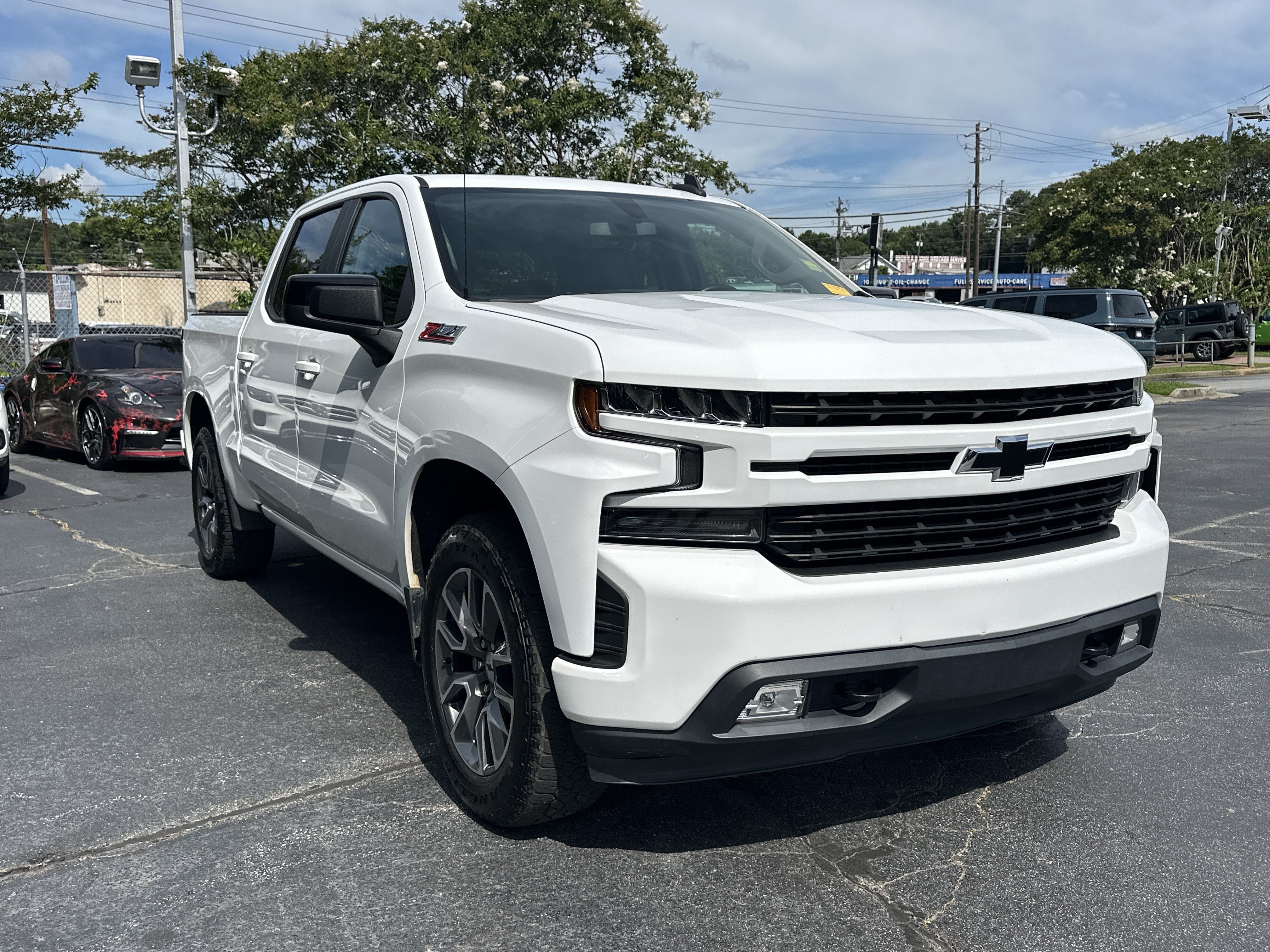 Used 2019 Chevrolet Silverado 1500 RST AWD/4WD image 2