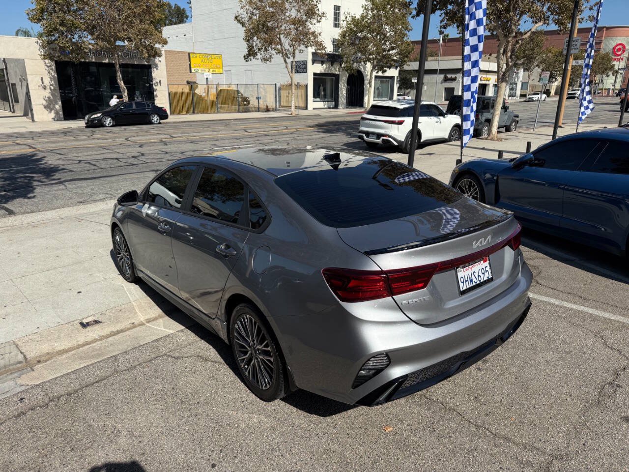 Used 2023 Kia Forte GT-Line FWD image 19