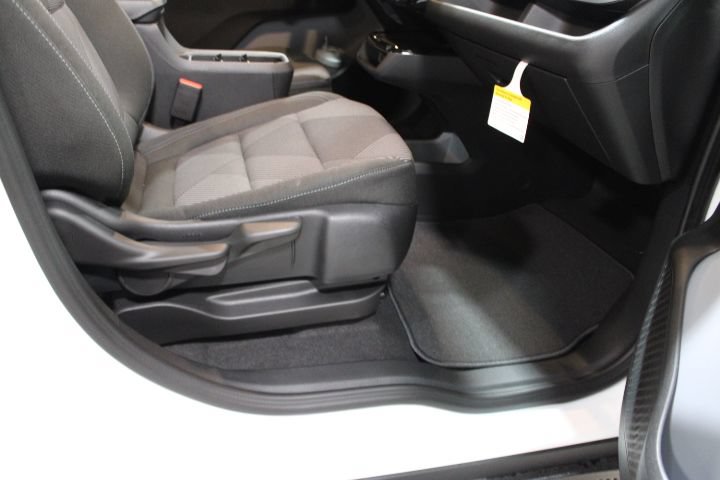 New 2027 Chevrolet Bolt LT w/ Comfort Package FWD image 24