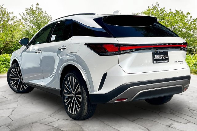 New 2026 Lexus RX 350 w/ Convenience Package AWD/4WD image 3