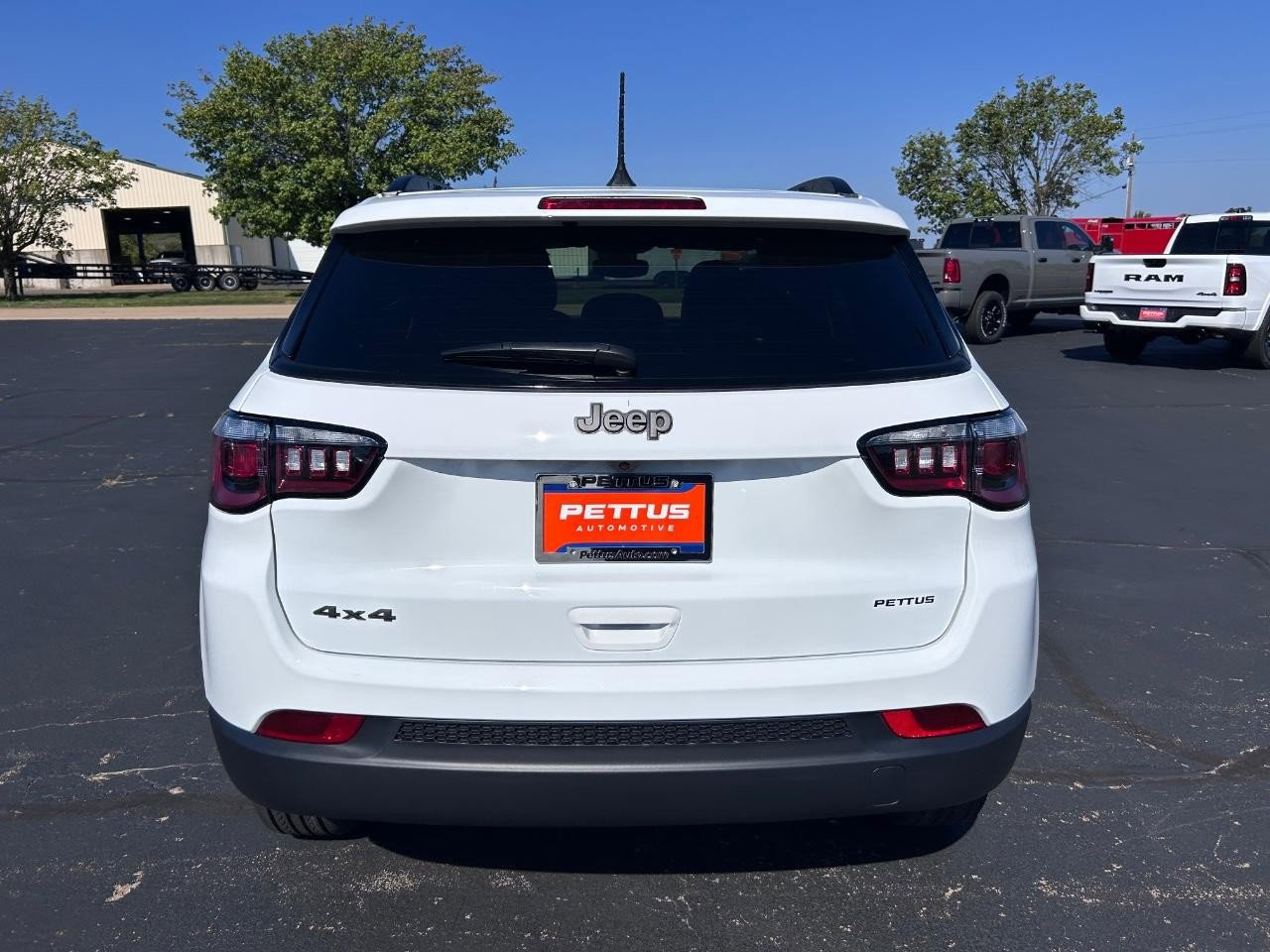 New 2026 Jeep Compass Latitude w/ Quick Order Package 29K image 4