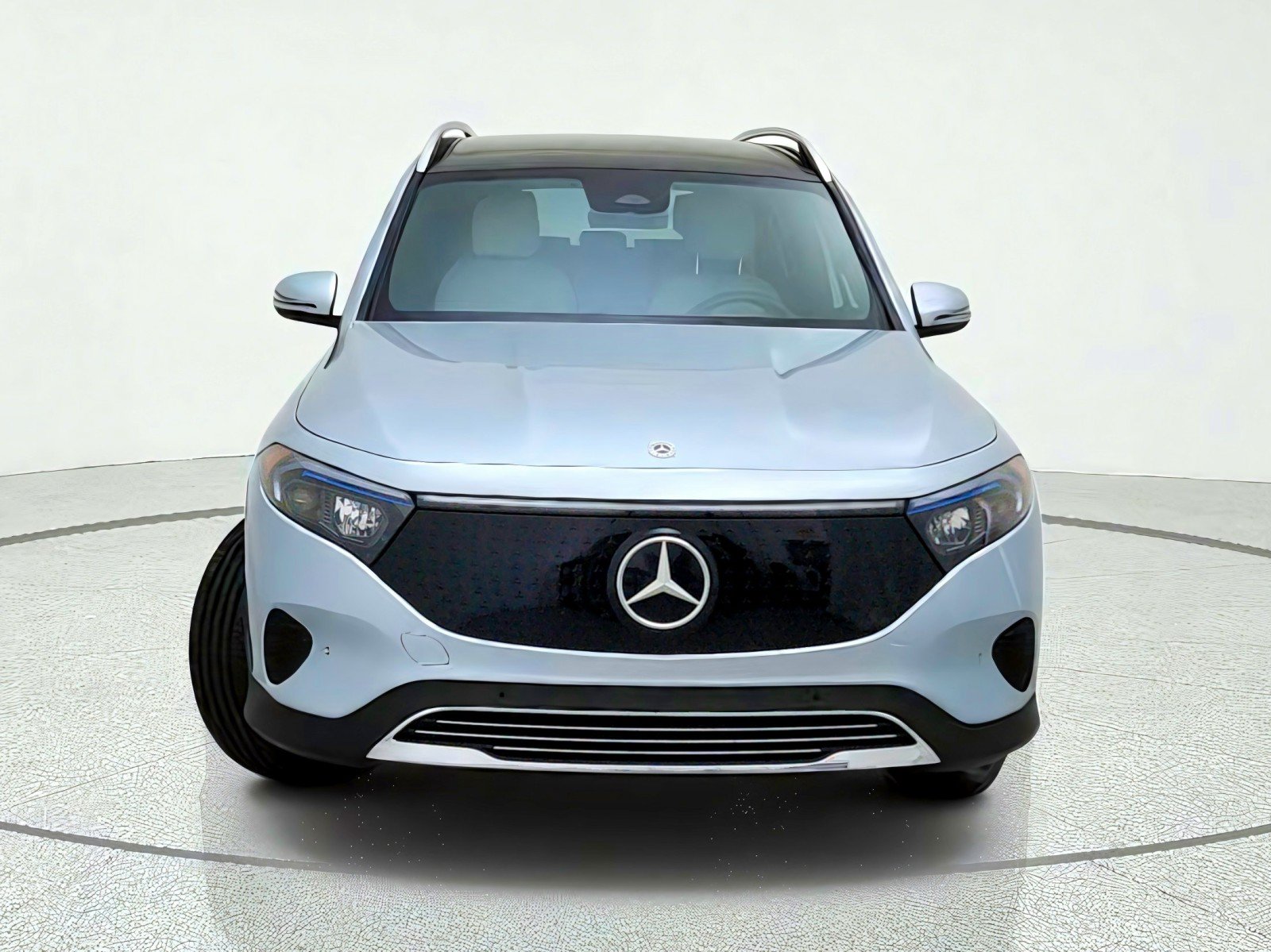 Certified 2024 Mercedes-Benz EQB 250+ image 3