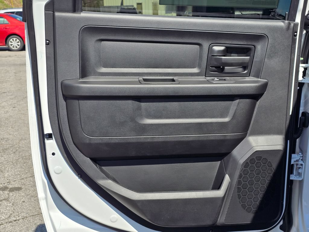 New 2026 RAM 3500 Tradesman AWD/4WD image 36
