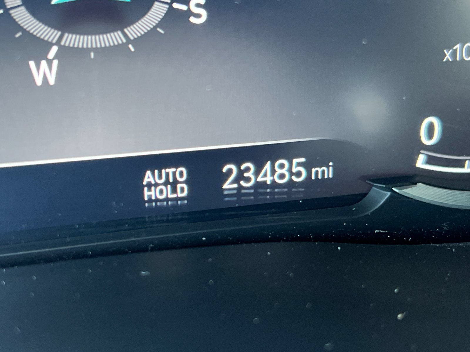 Used 2023 Genesis GV70 2.5T w/ Advanced Package AWD/4WD image 27