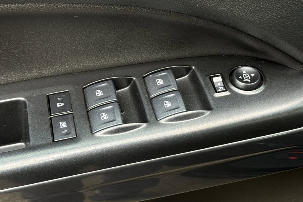 Certified 2022 GMC Canyon AT4 image 12