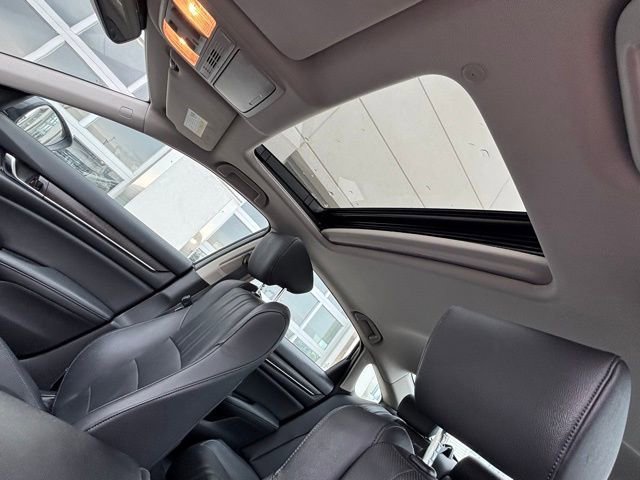 Certified 2021 Honda Accord EX-L image 10