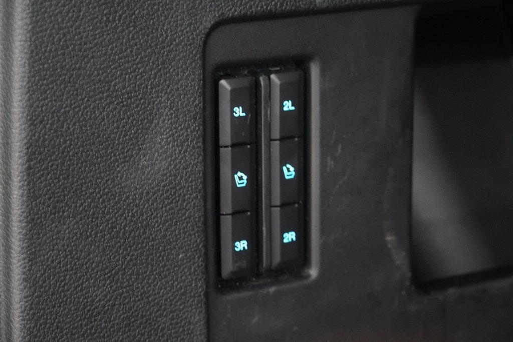 Used 2021 Ford Expedition Max Limited image 13