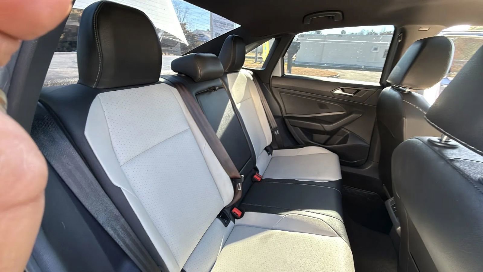 Used 2019 Volkswagen Jetta R-Line w/ R-Line Cold Weather Package image 38