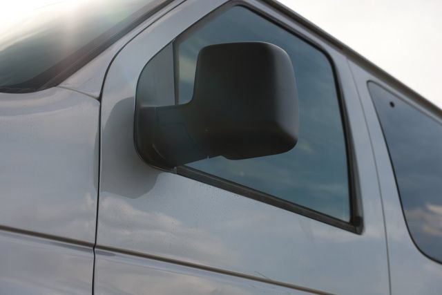 Used 2008 Ford E-350 and Econoline 350 XLT RWD image 38