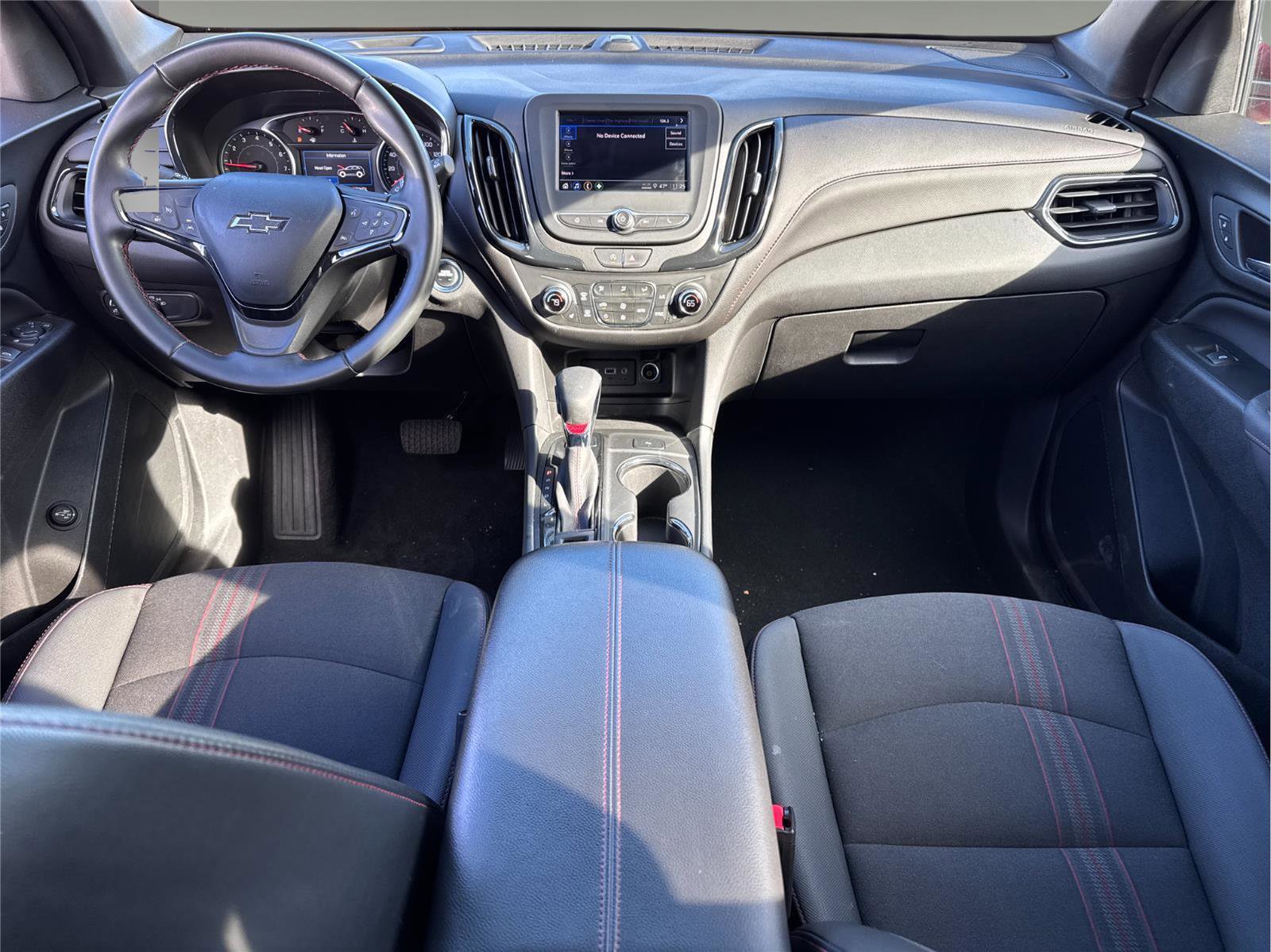 Used 2023 Chevrolet Equinox RS image 19