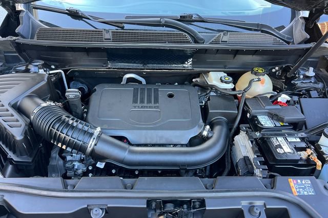 Used 2023 GMC Acadia SLT image 37