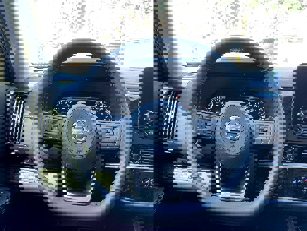 New 2025 Nissan Pathfinder SL w/ Lighting Package (N92) image 21