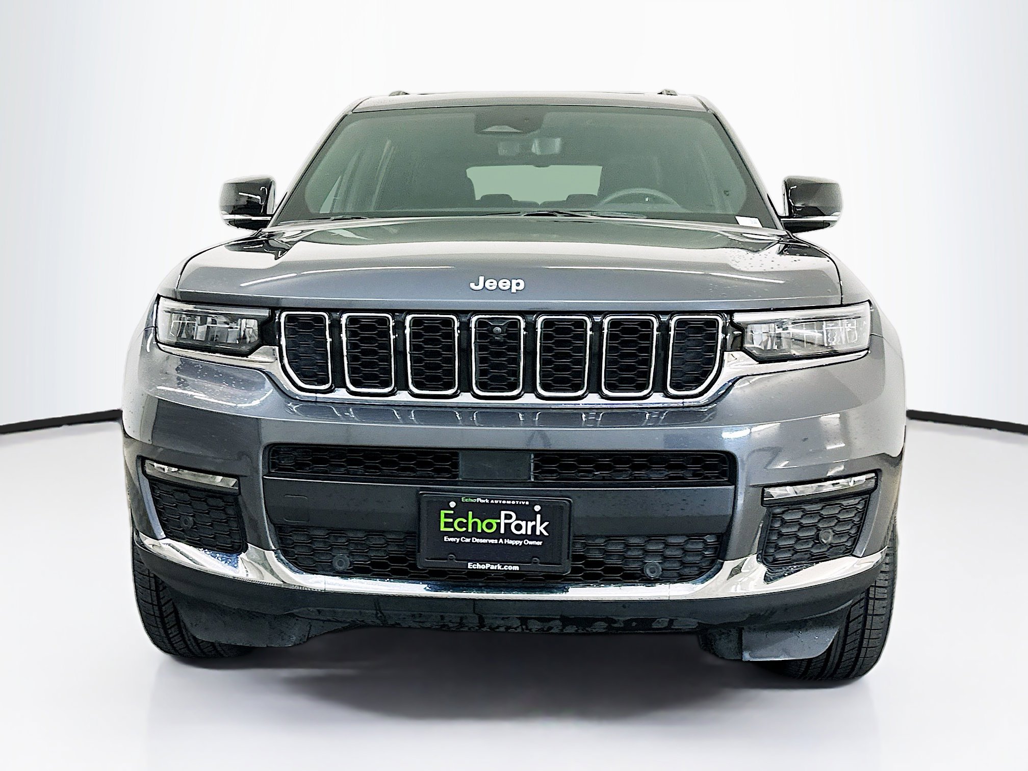 Used 2024 Jeep Grand Cherokee L Limited w/ Luxury Tech Group II image 2