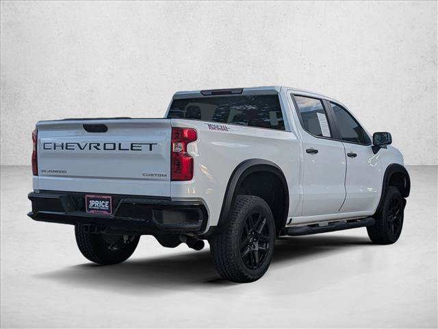 Used 2025 Chevrolet Silverado 1500 Custom Trail Boss w/ Turbomax Blackout Package image 5
