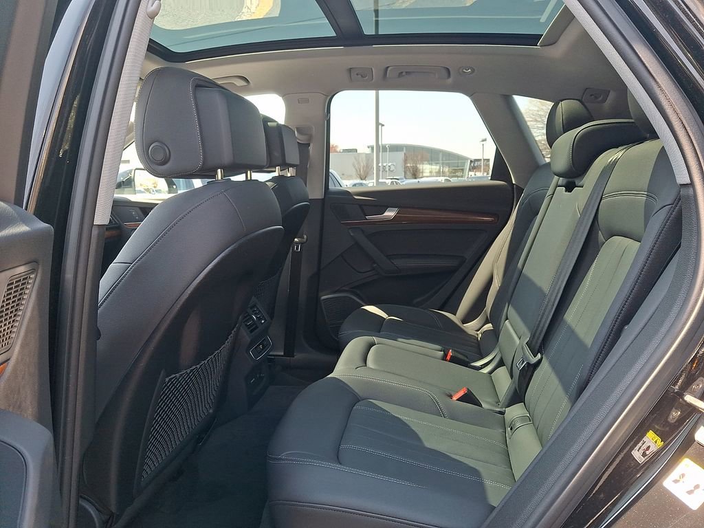 Certified 2023 Audi Q5 2.0T Premium Plus w/ Premium Plus Package AWD/4WD image 10