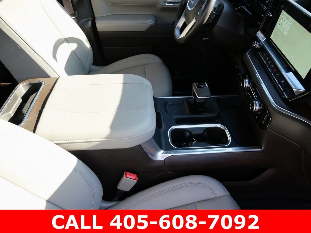 Used 2024 GMC Sierra 1500 SLT AWD/4WD image 17