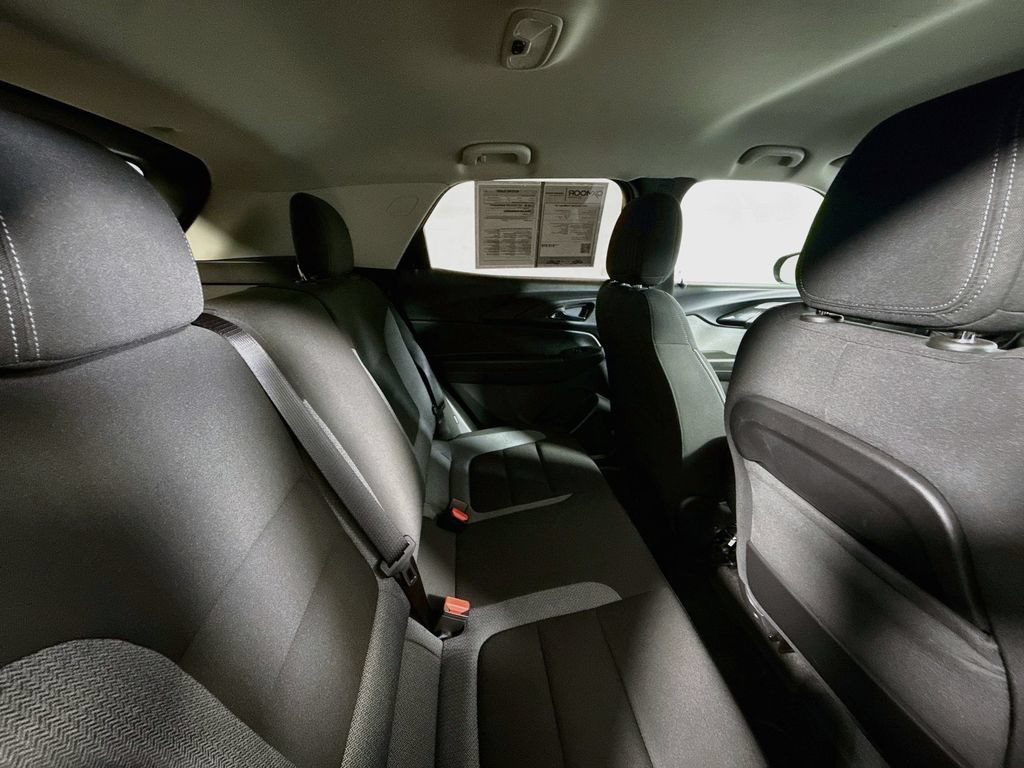Used 2023 Chevrolet TrailBlazer LS w/ LPO, Blackout Package FWD image 24
