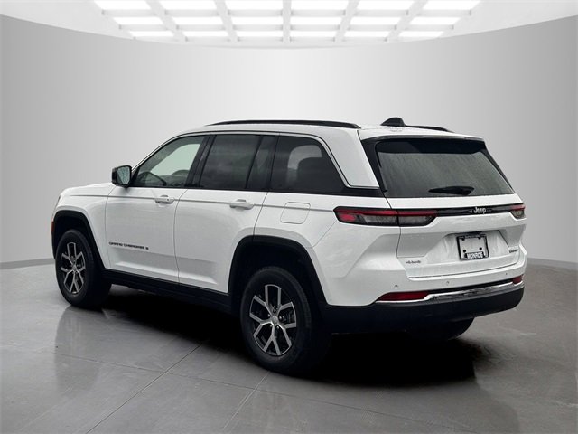 Certified 2024 Jeep Grand Cherokee Limited image 5