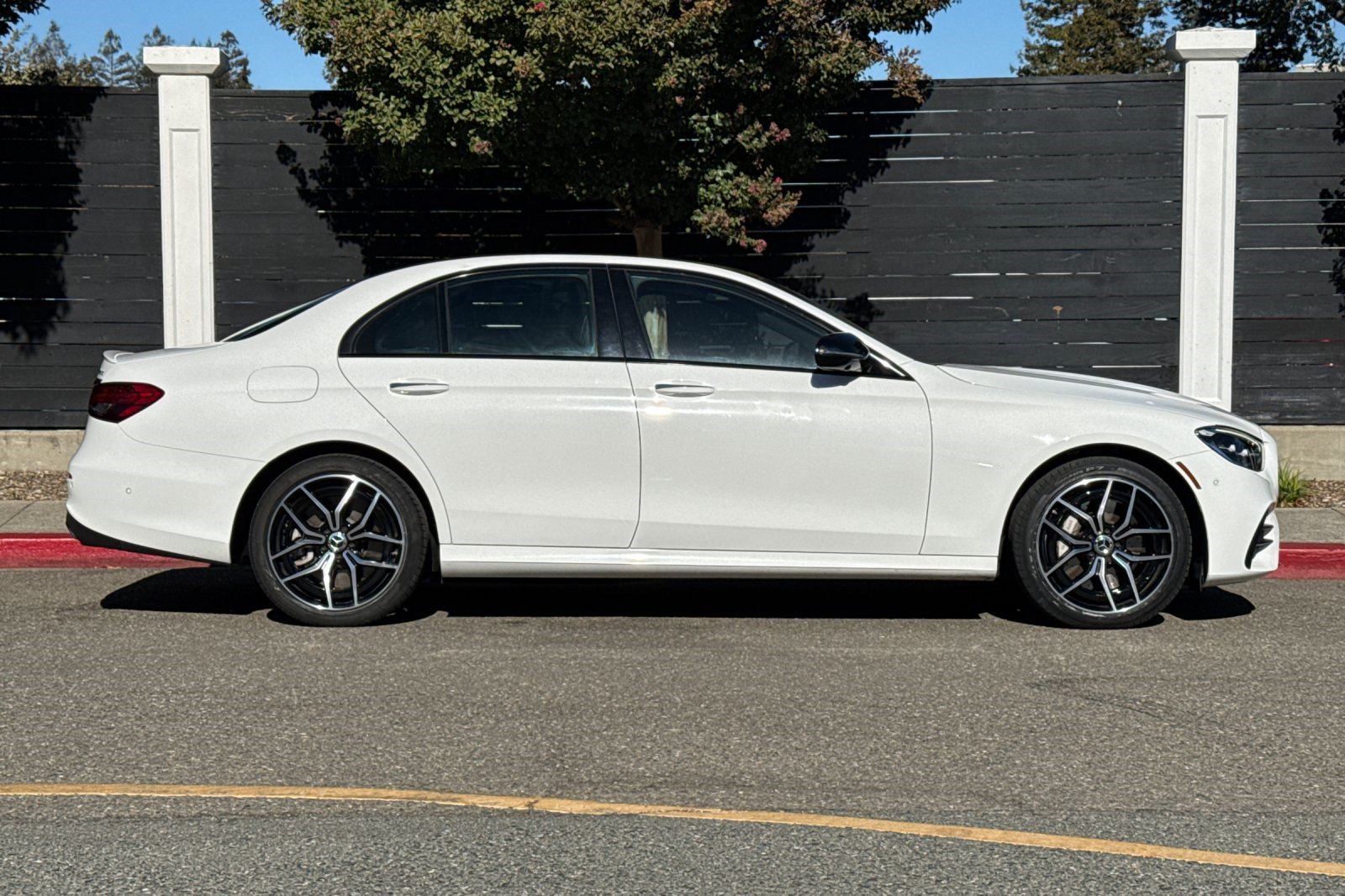 Certified 2023 Mercedes-Benz E 450 4MATIC Sedan image 8