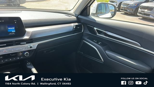 Certified 2023 Kia Telluride S w/ S Sunroof Package AWD/4WD image 25