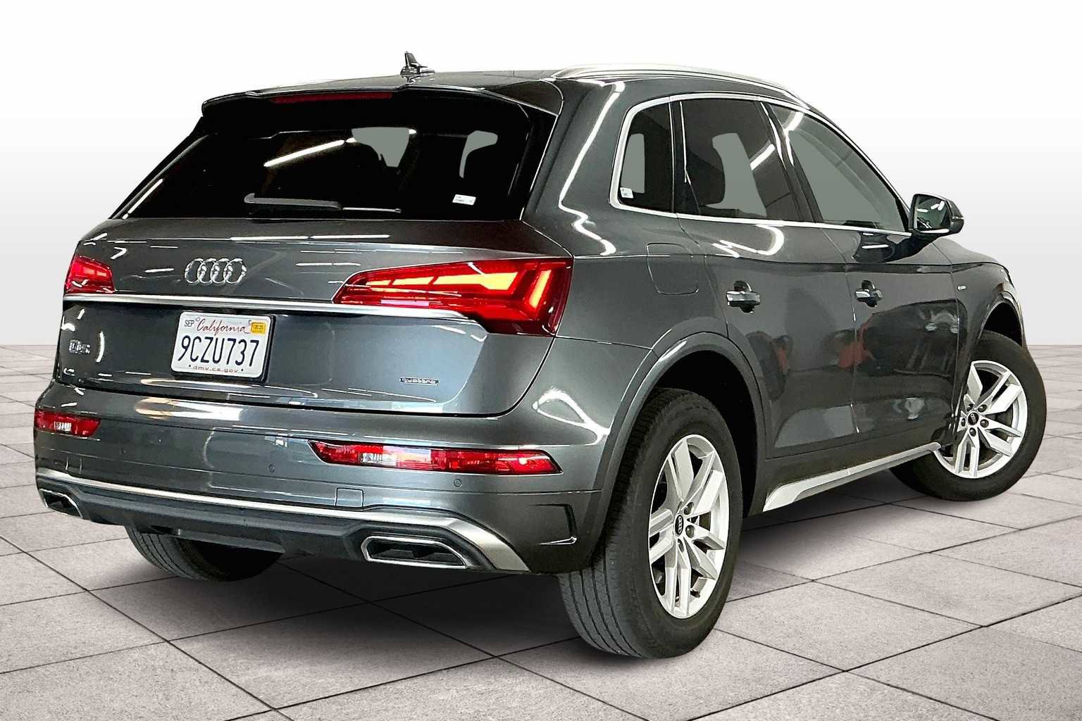 Used 2023 Audi Q5 2.0T Premium w/ Convenience Package image 15