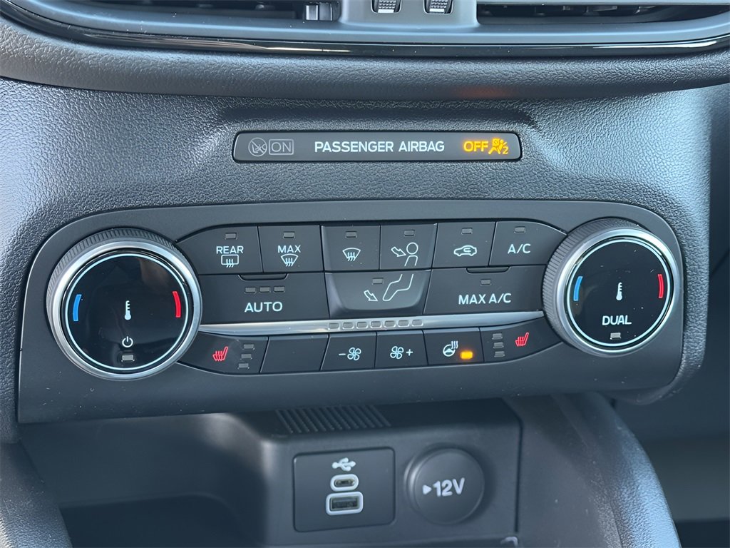 New 2025 Ford Escape ST-Line w/ Equipment Group 301A image 17