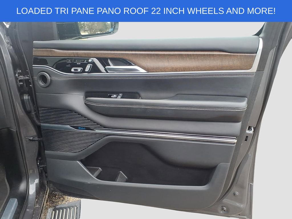 Used 2023 Jeep Grand Wagoneer L Series II image 11